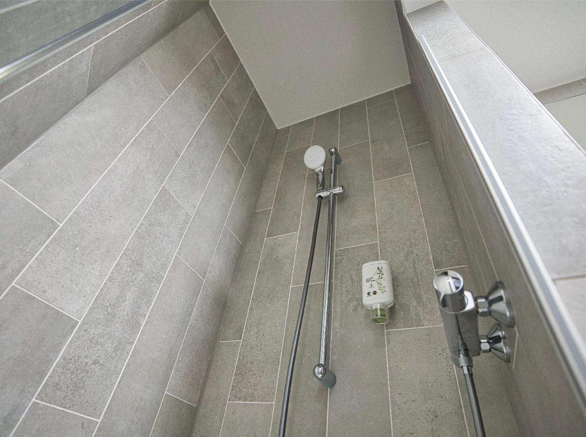 B&B Hotel Koeln-City Bagian luar foto